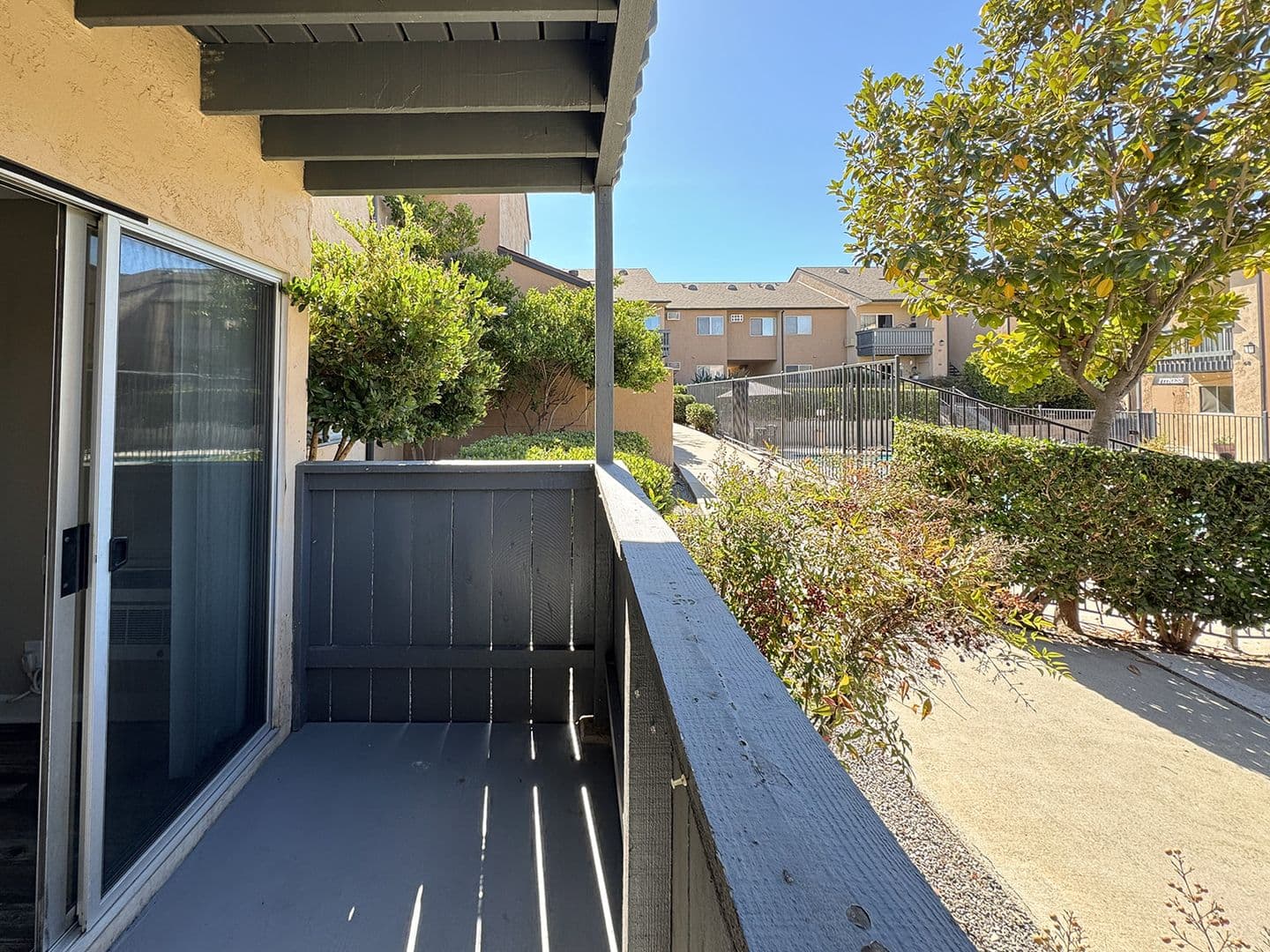 Lakeside Apartment: 9413 Winter Gardens