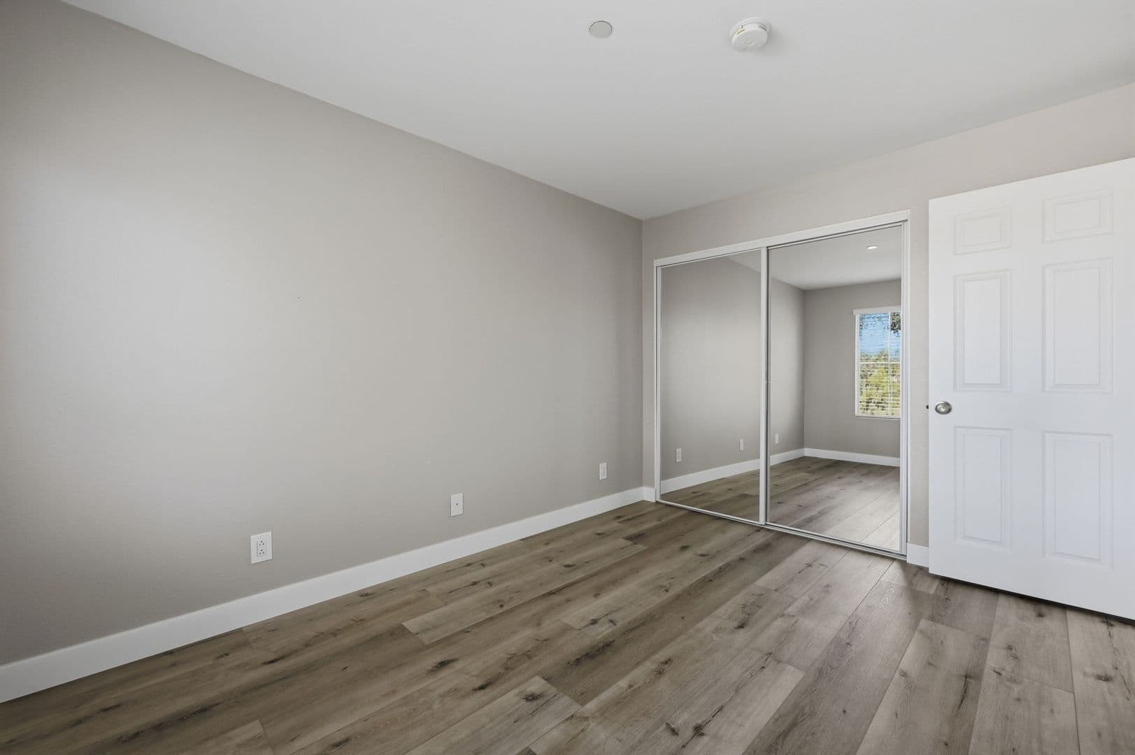 Carlsbad Apartment: 5410 - 5430 Sunny Creek Rd