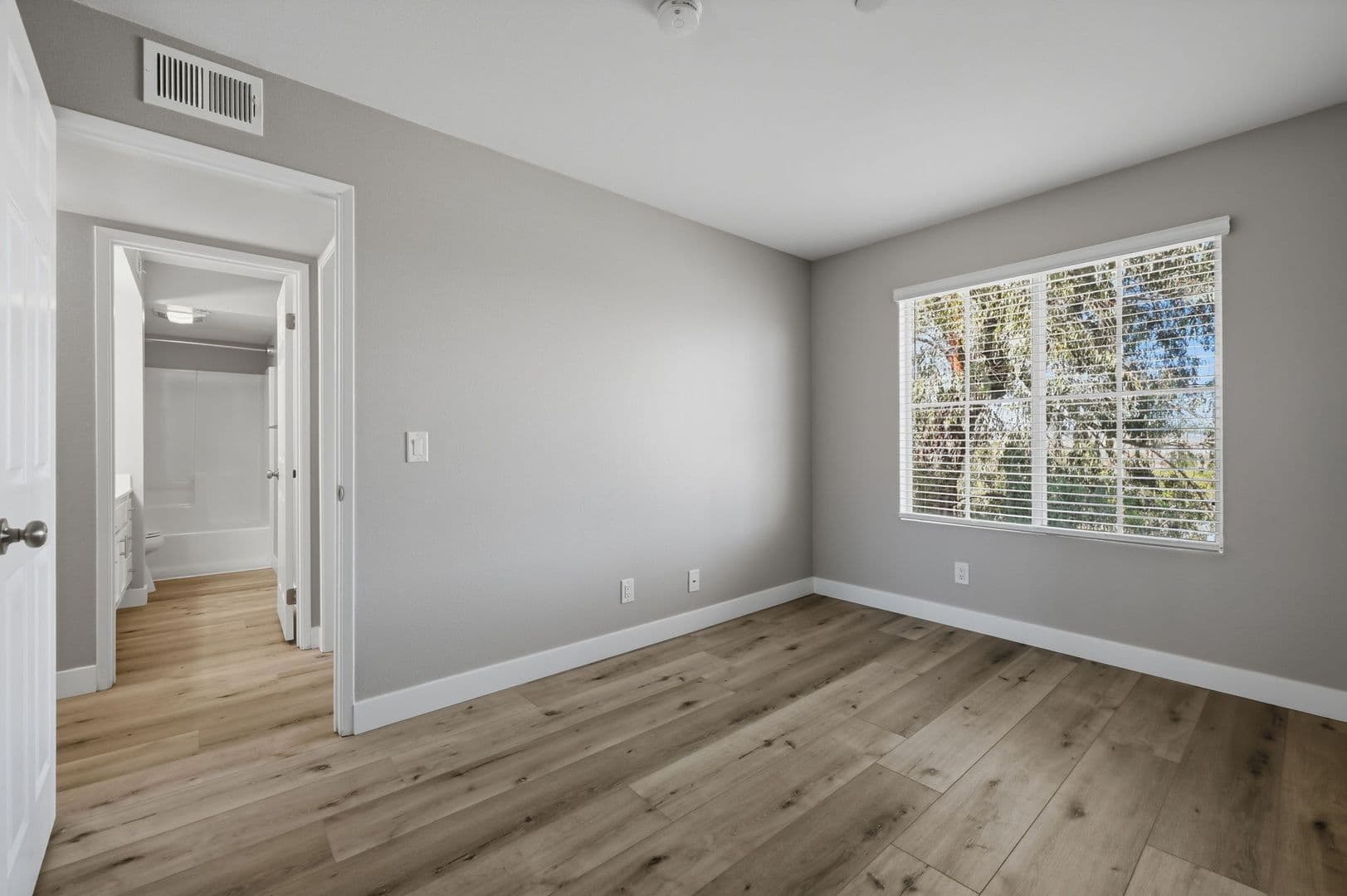 Carlsbad Apartment: 5410 - 5430 Sunny Creek Rd