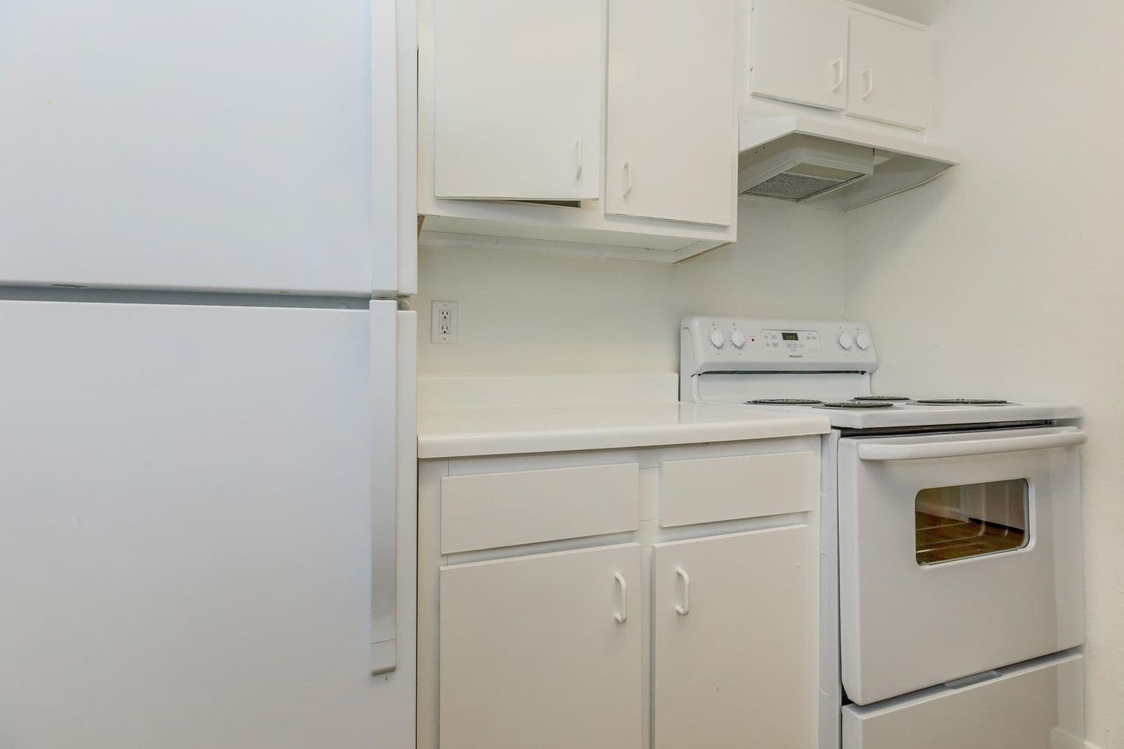 Houston Apartment: 9888 United Drive