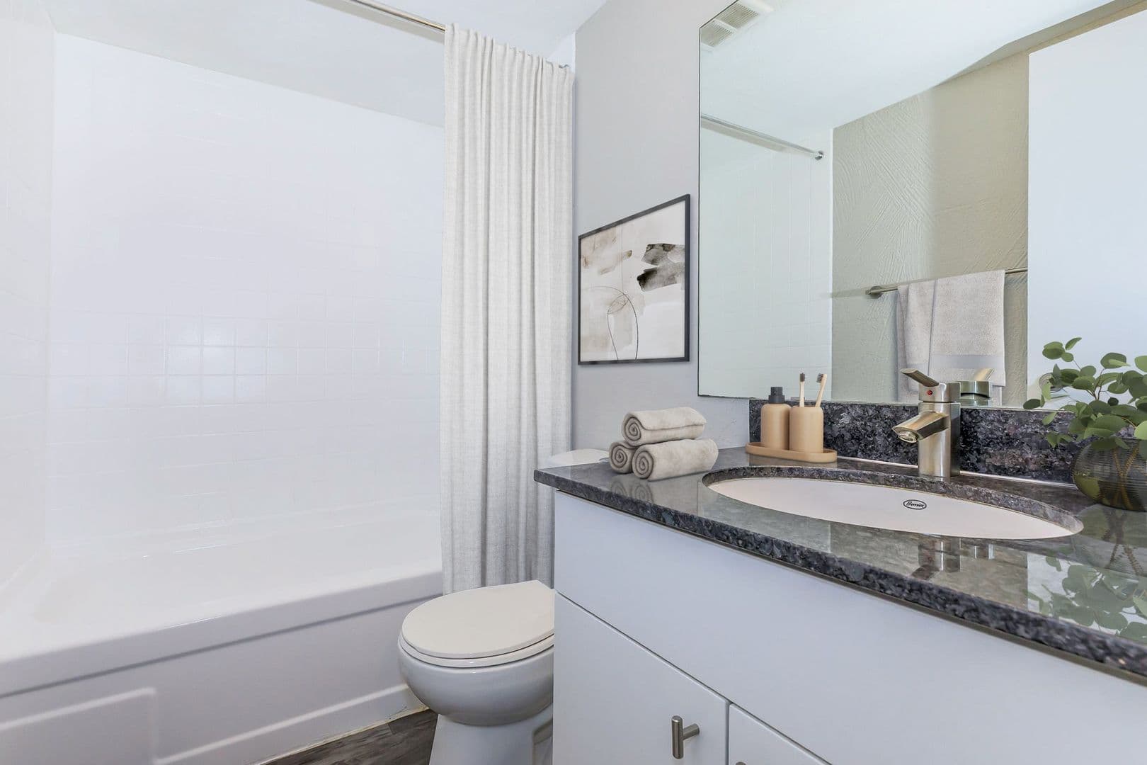 Phoenix Apartment: 4127 E Indian School Rd