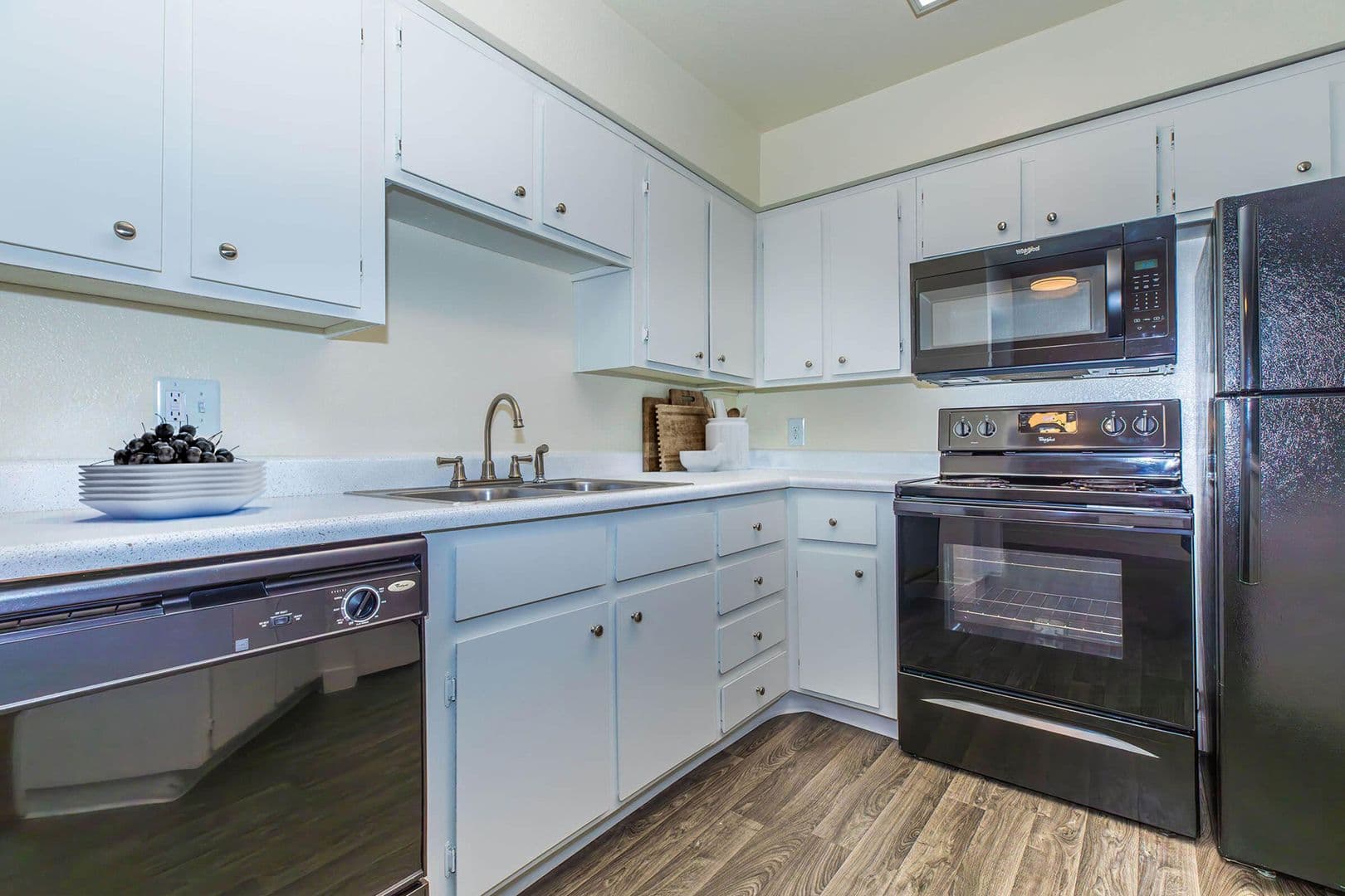 Gilbert Apartment: 960 N Gilbert Rd