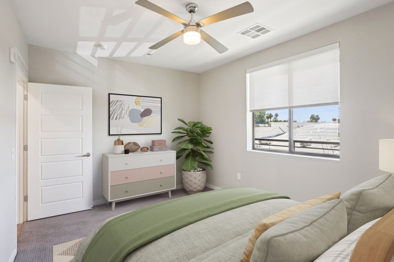 Phoenix Apartment: 777 E Stella Ln.