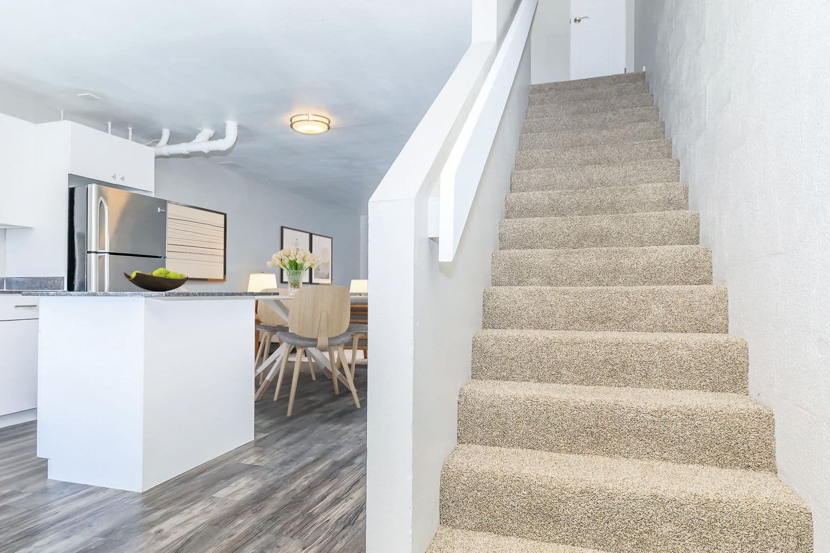 Phoenix Apartment: 4127 E Indian School Rd