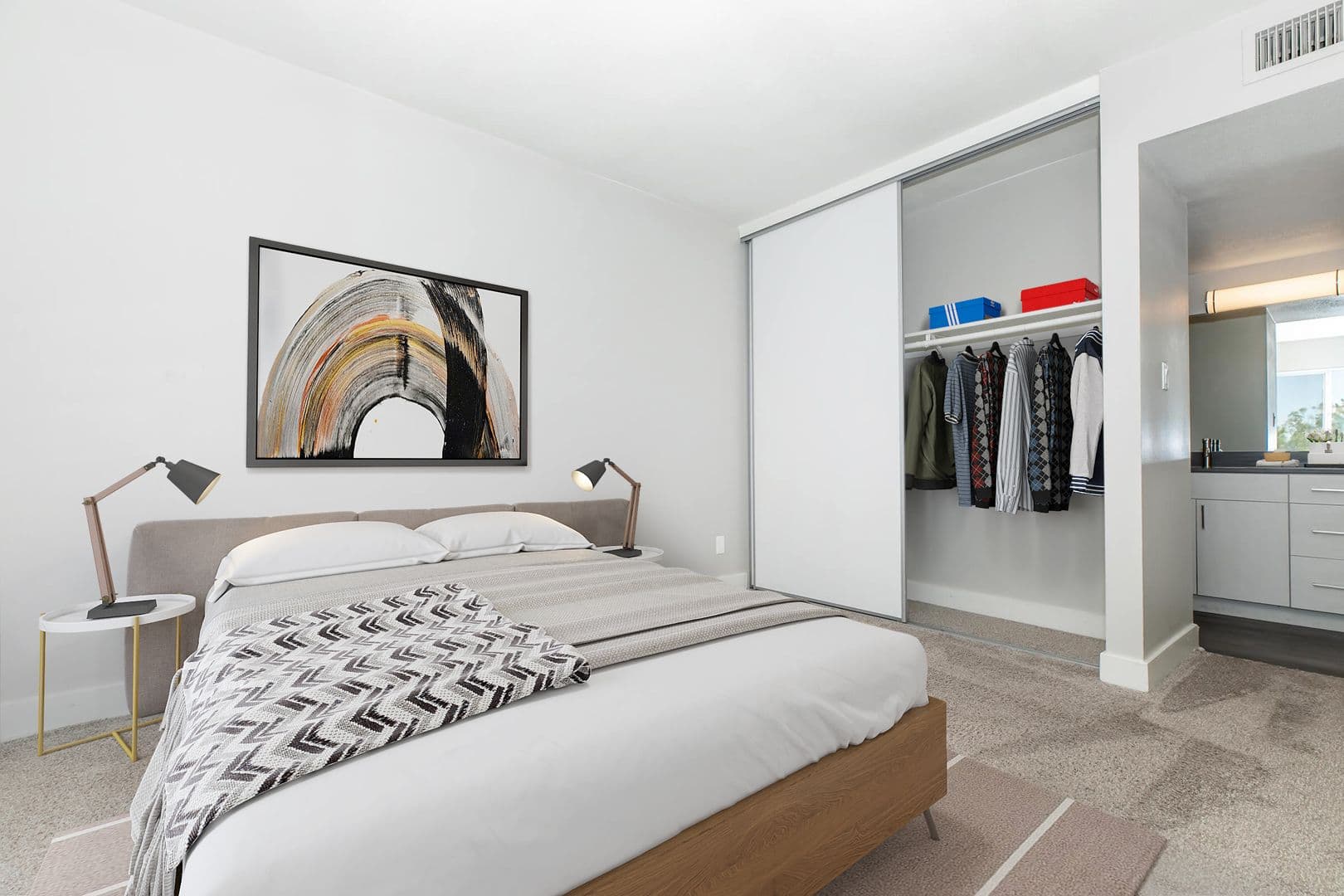 Phoenix Apartment: 2606 N 44th St