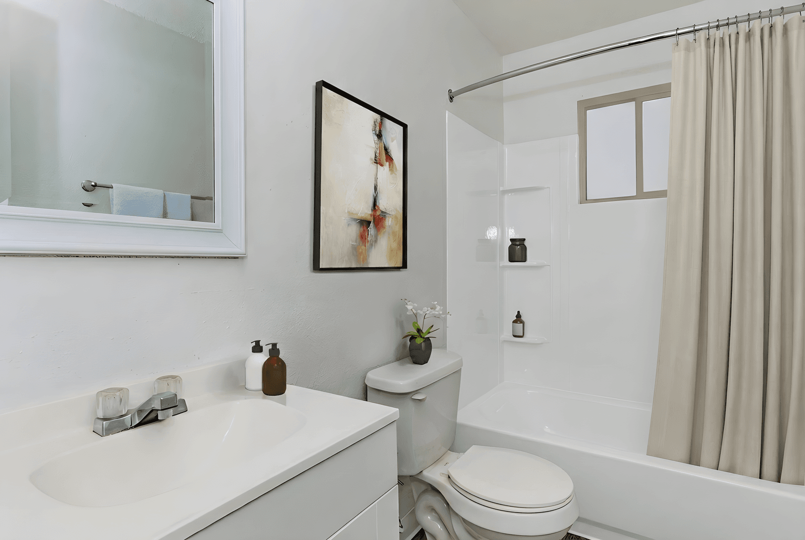 Albuquerque Apartment: 1101 Palomas Drive SE