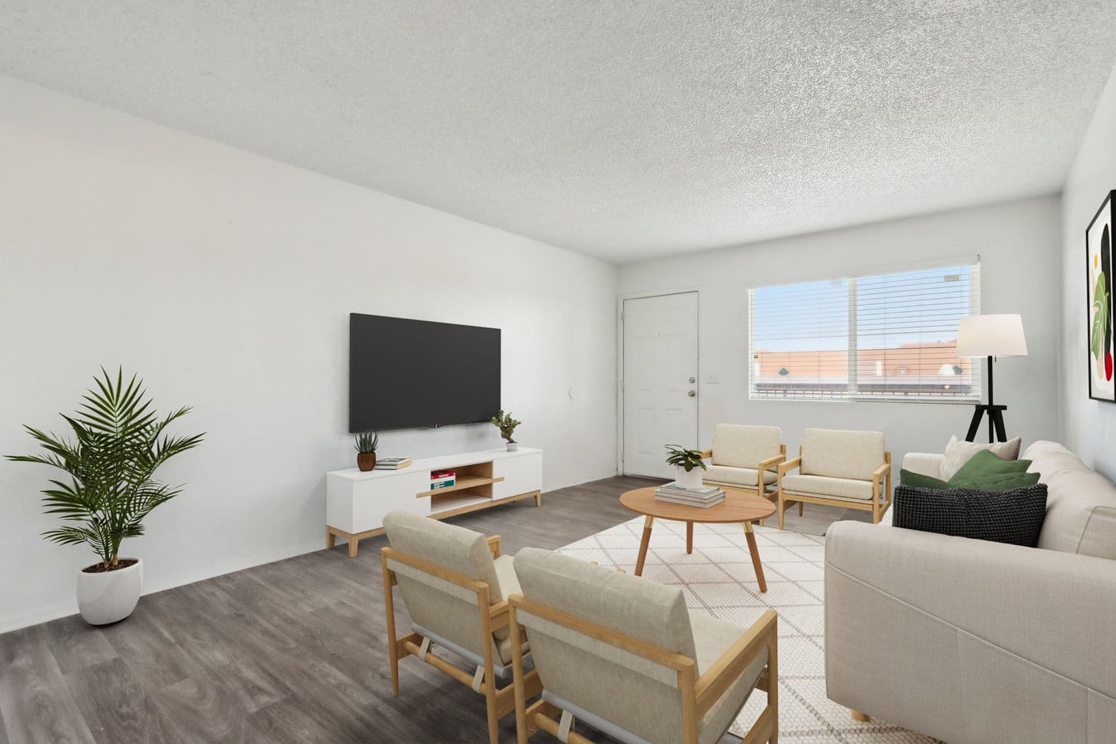 Phoenix Apartment: 15425 N 25th Street