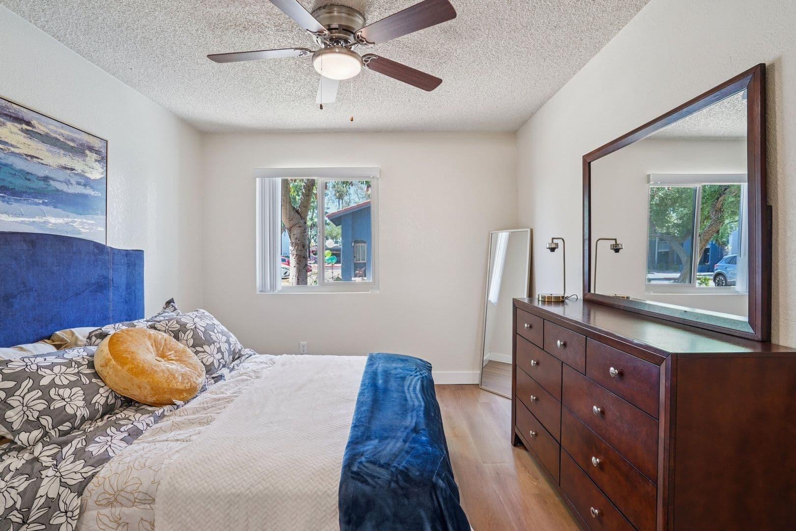 Gilbert Apartment: 1101 N Gilbert Rd