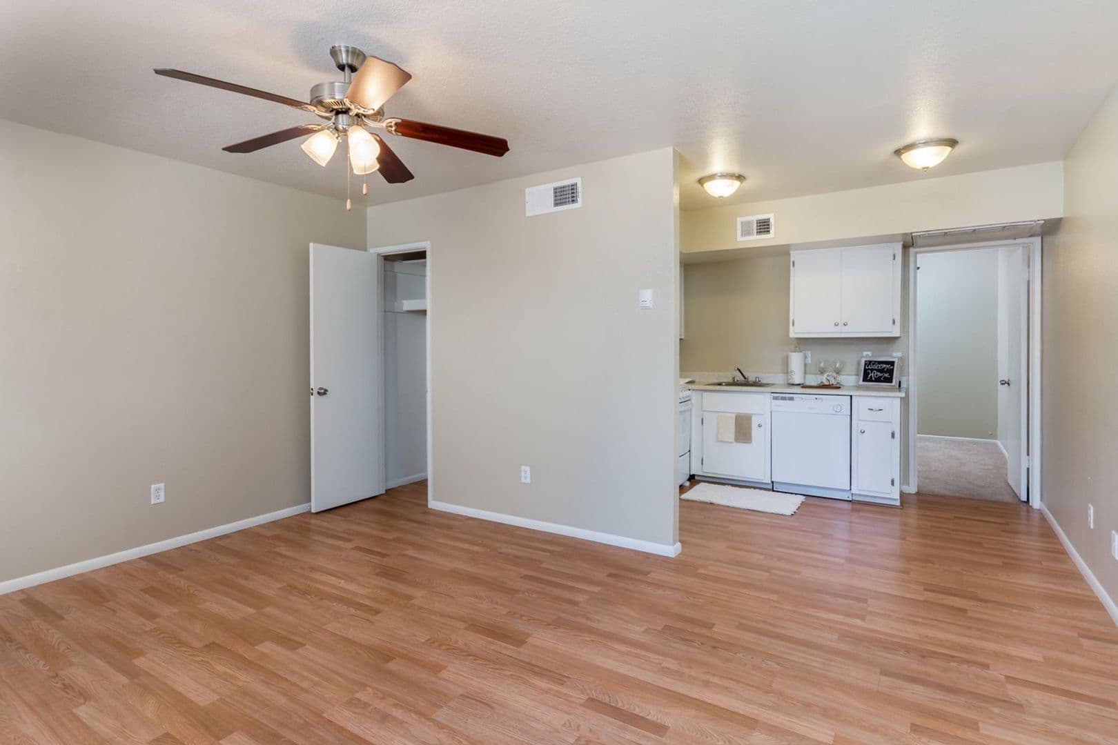 Phoenix Apartment: 4422 N 36th St.