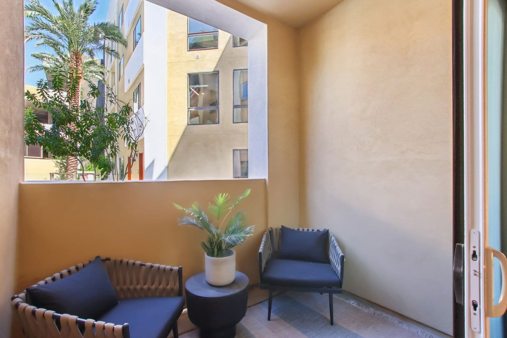 Chandler Apartment: 222 W Boston Street