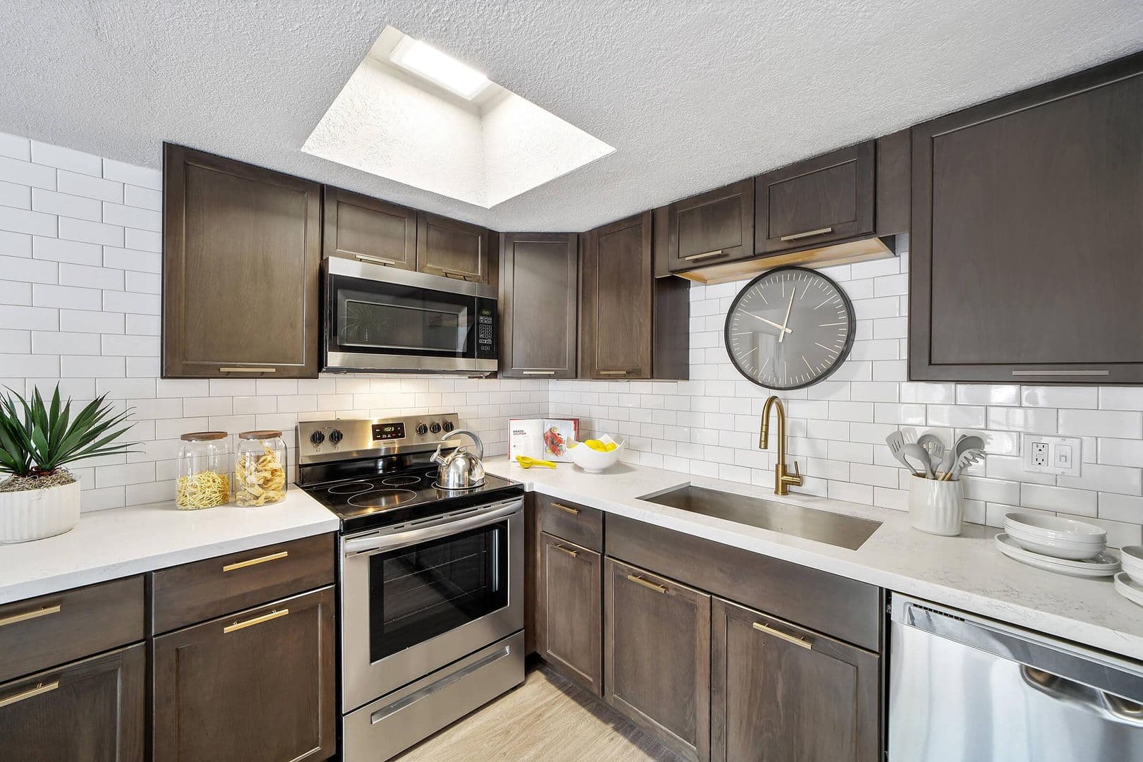 Chandler Apartment: 1750 W Boston St.