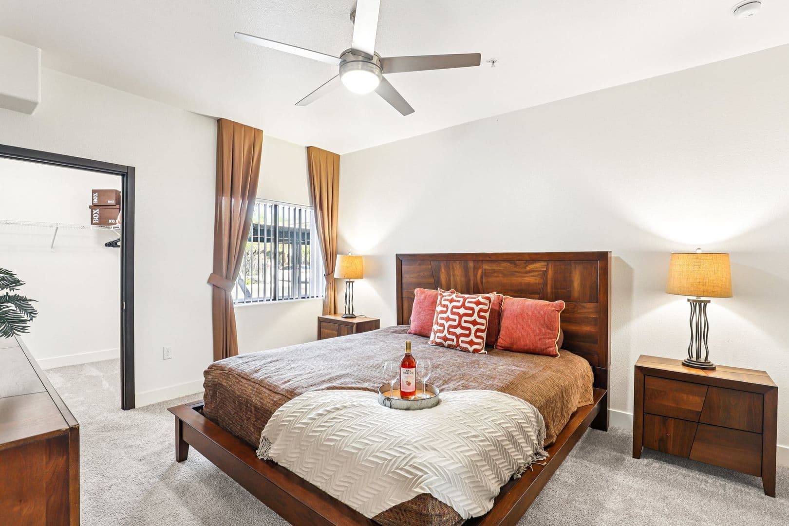 Las Vegas Apartment: 7017 S Buffalo Dr.
