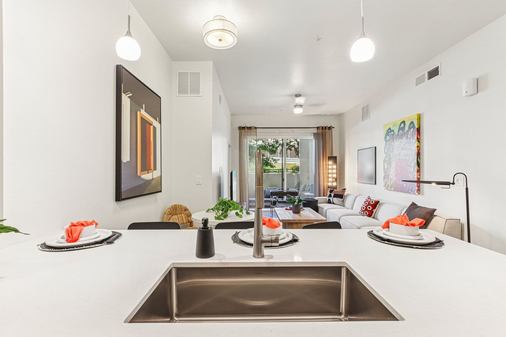 Chandler Apartment: 222 W Boston Street