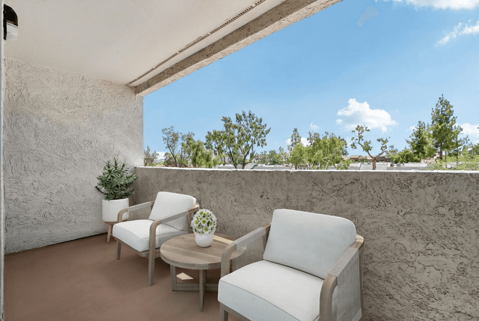Phoenix Apartment: 15645 N 35th Ave
