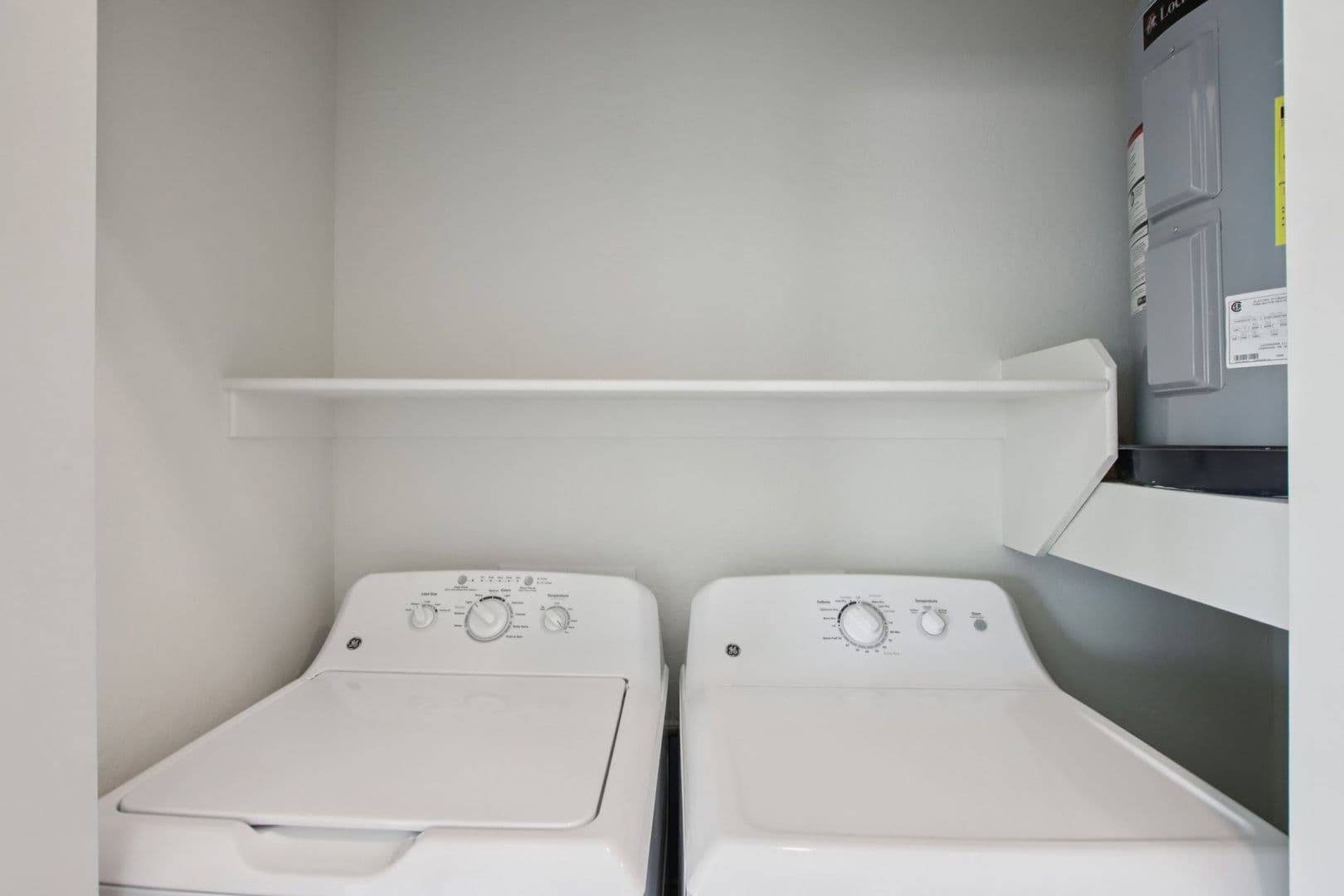 Chandler Apartment: 222 W Boston Street