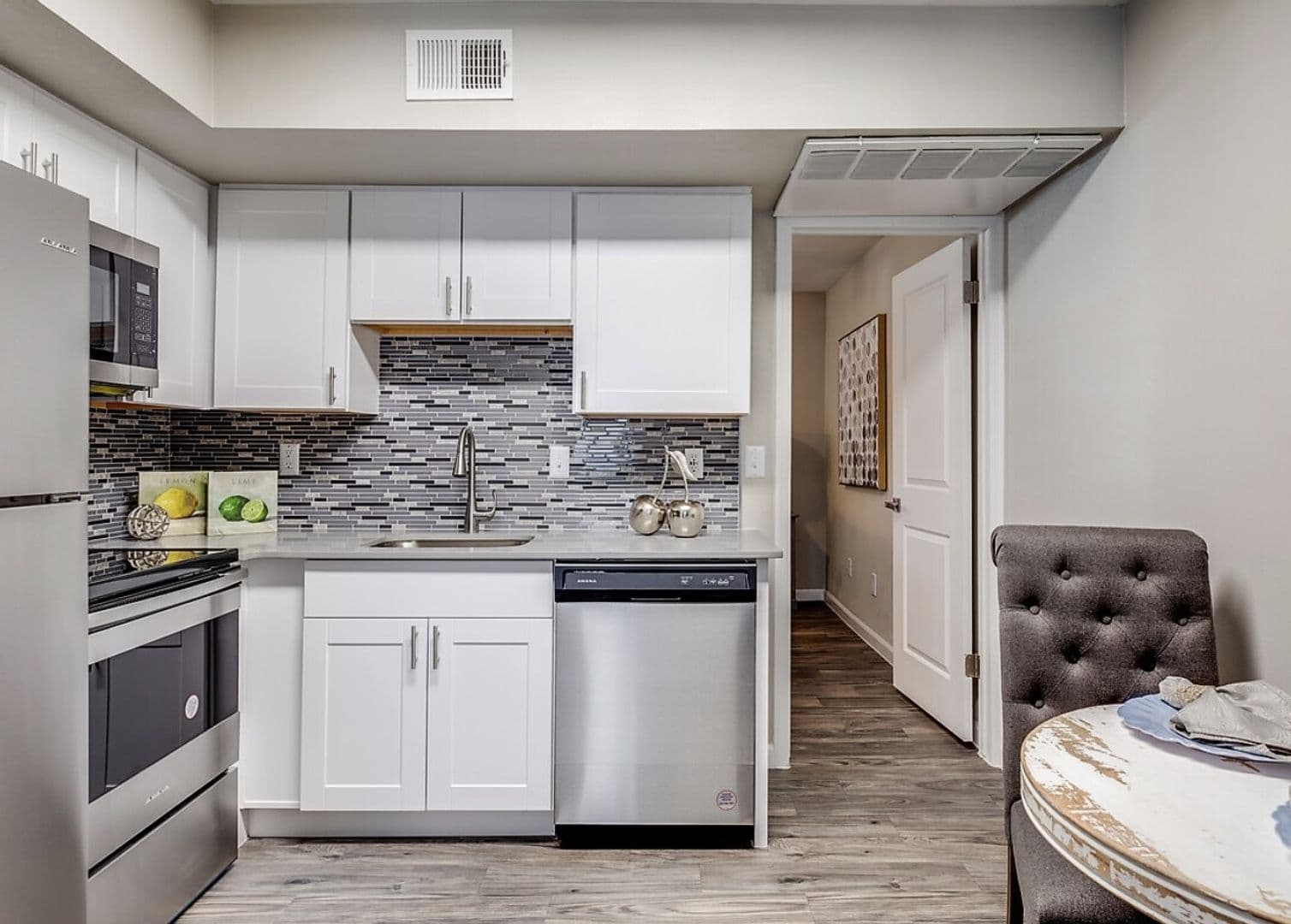Phoenix Apartment: 4422 N 36th St.