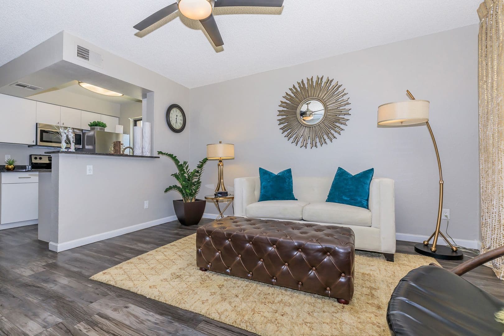 Phoenix Apartment: 4127 E Indian School Rd