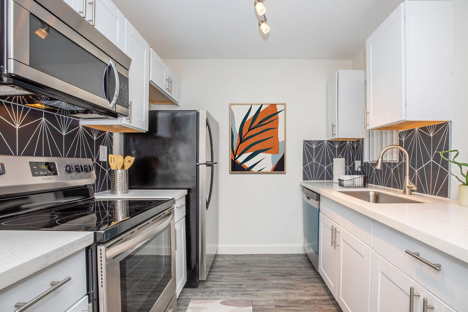 Phoenix Apartment: 1901 E. Osborn RD