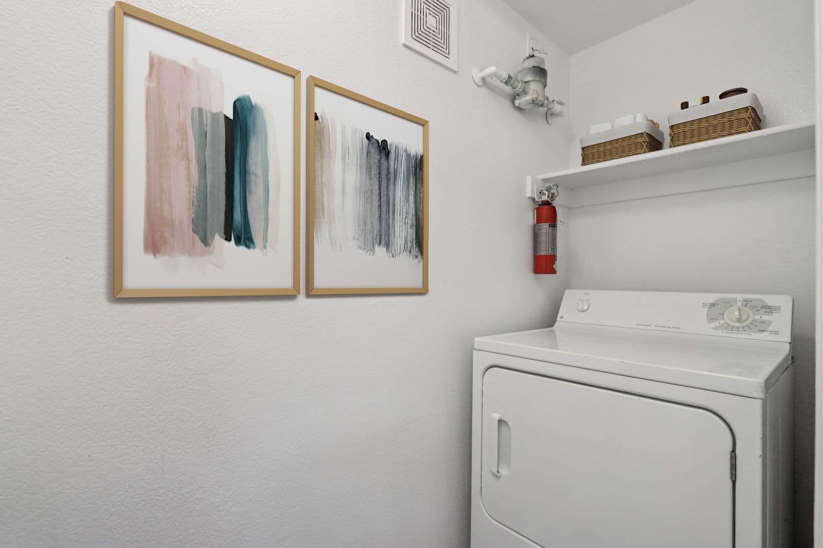 Phoenix Apartment: 15645 N 35th Ave