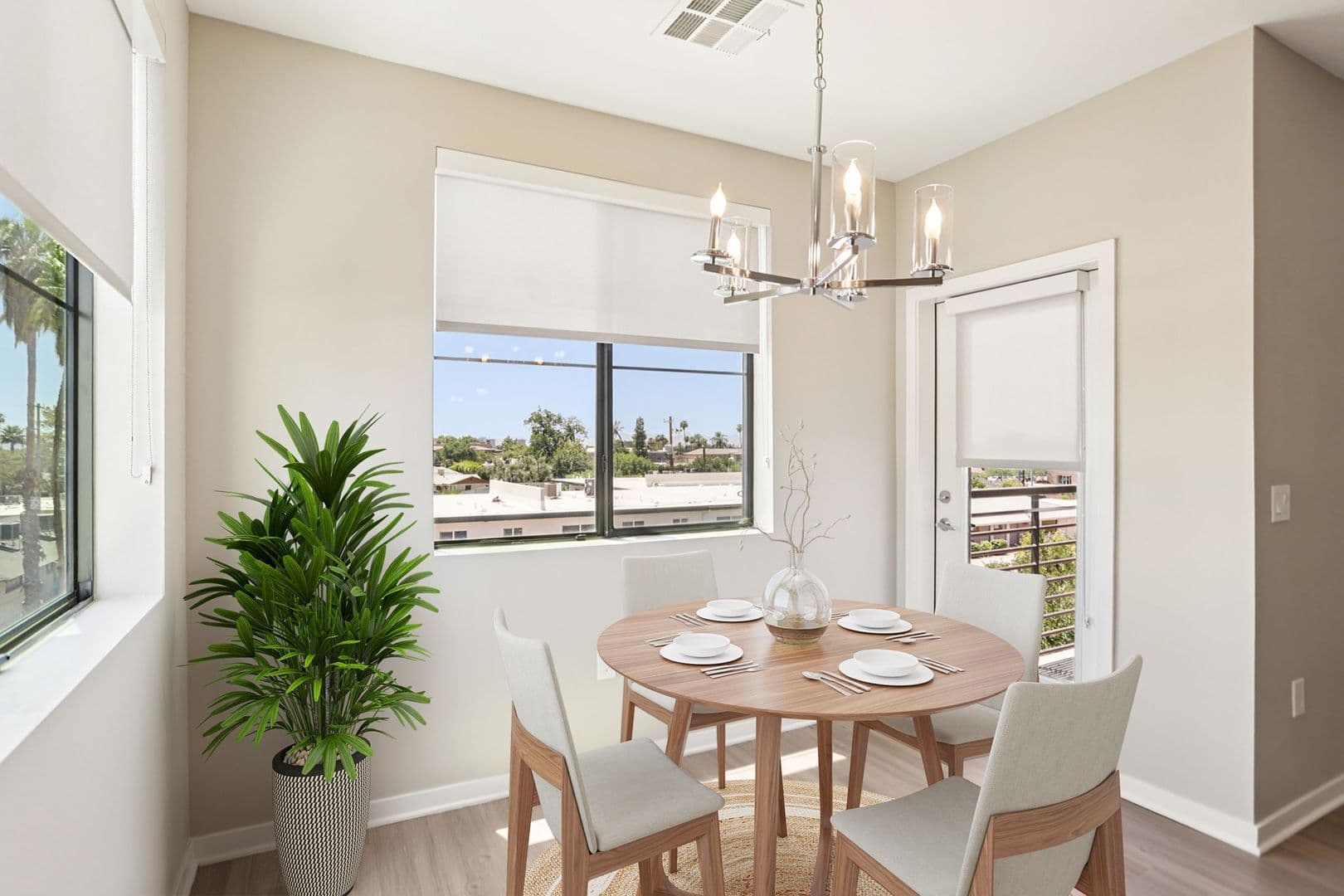 Phoenix Apartment: 777 E Stella Ln.