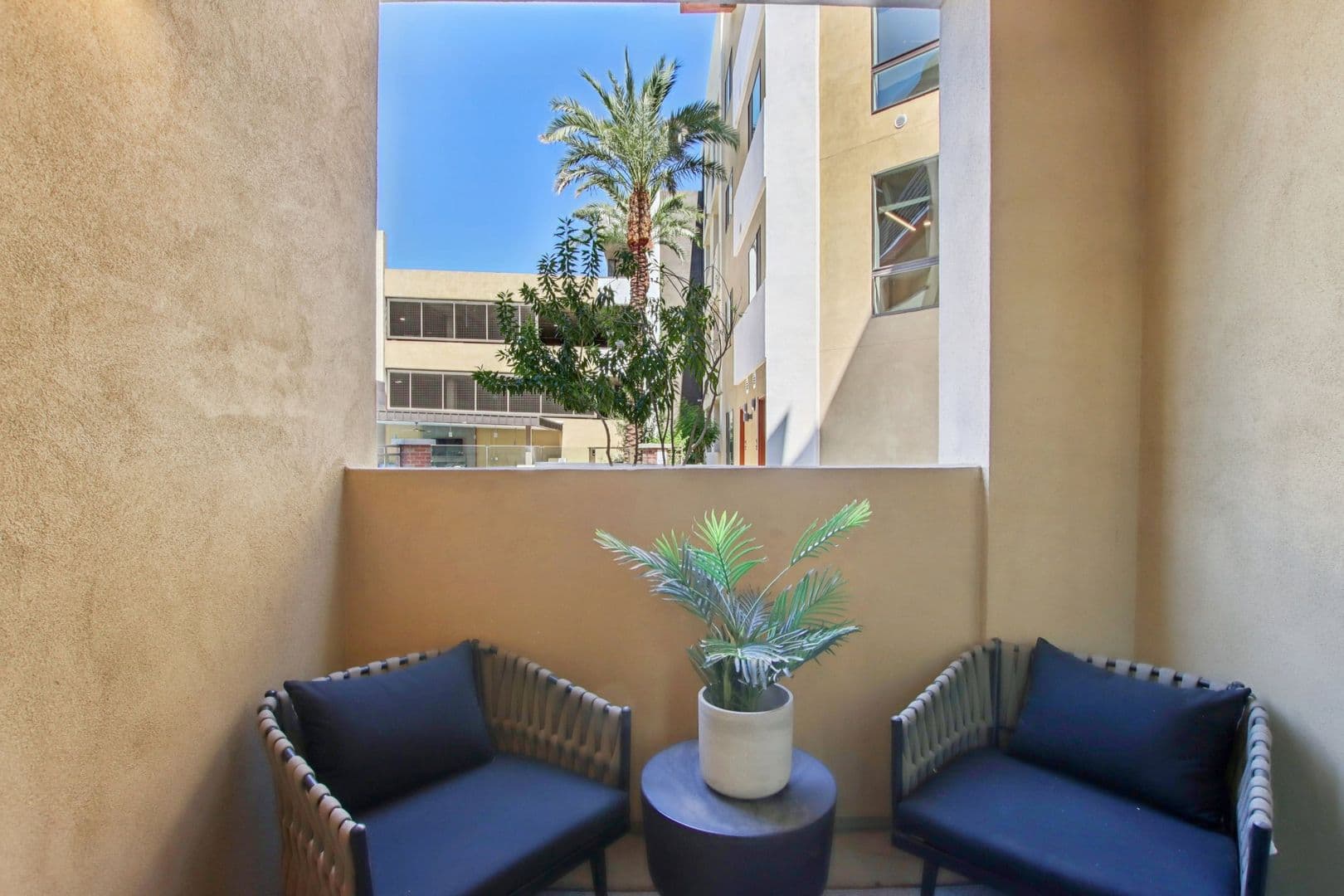 Chandler Apartment: 222 W Boston Street