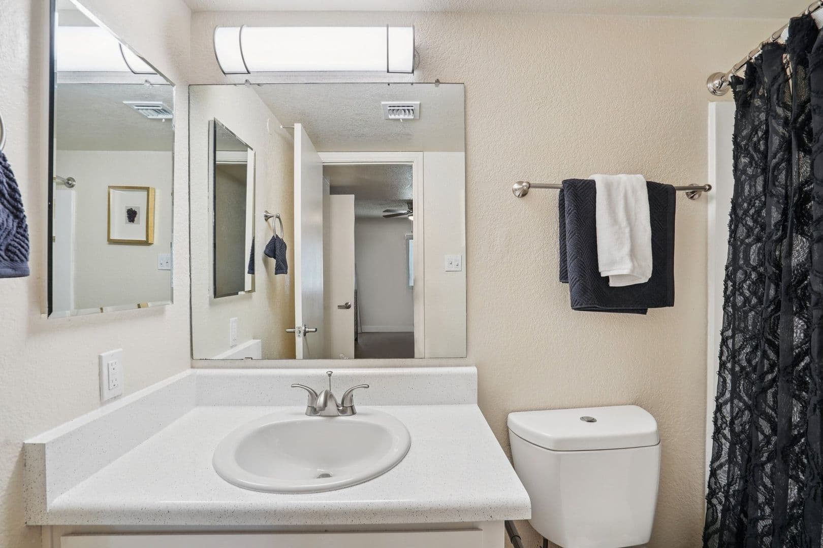 Gilbert Apartment: 1101 N Gilbert Rd