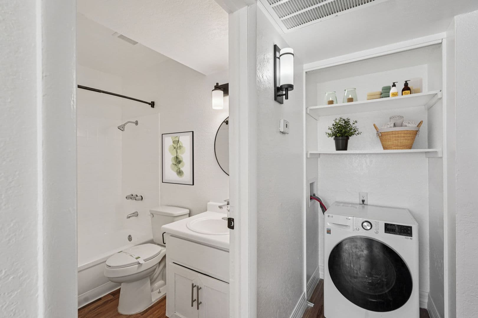 Peoria Apartment: 10860 N. 85th Ave.