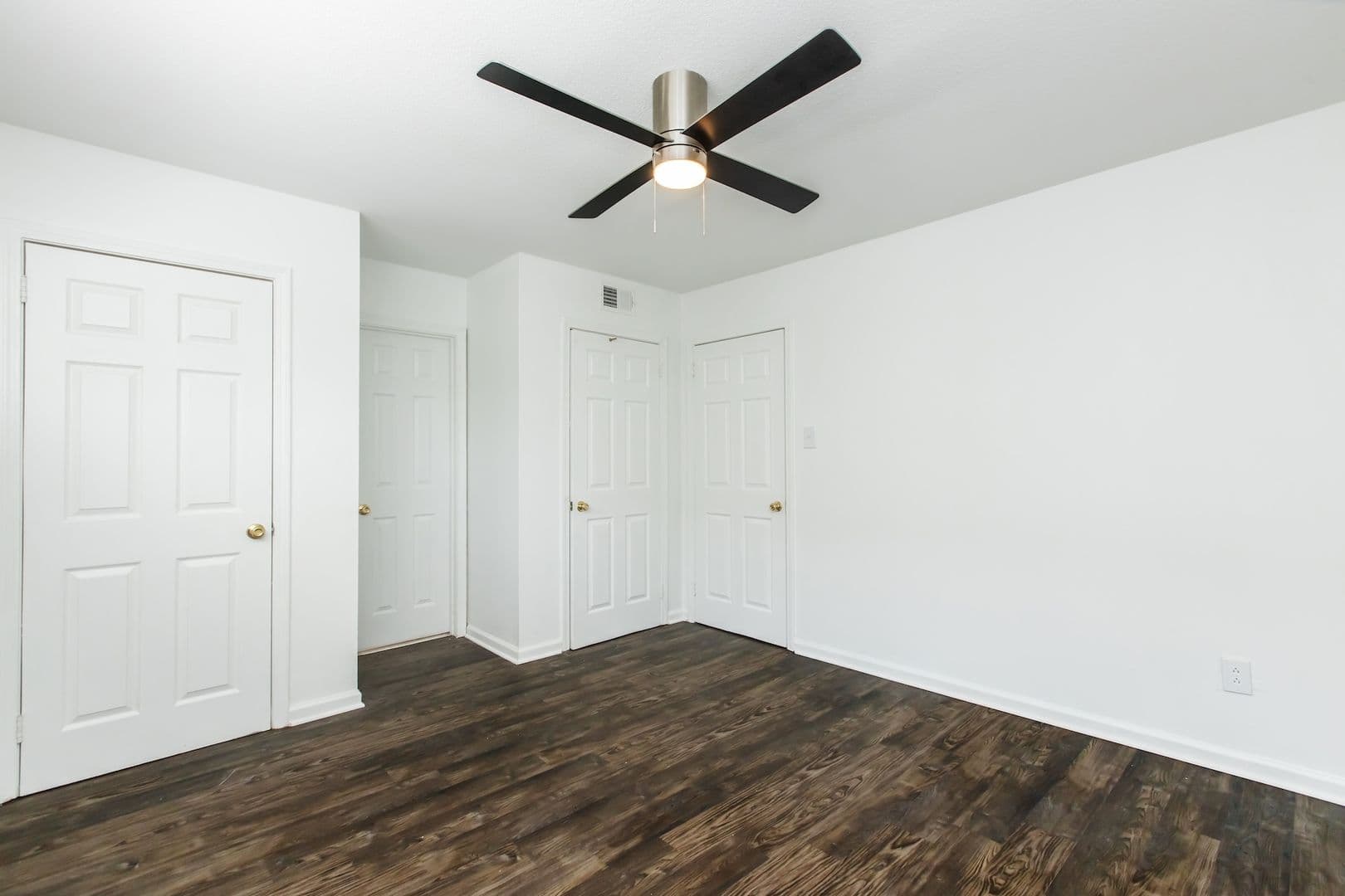 Memphis Apartment: 2059 North Cabana Circle