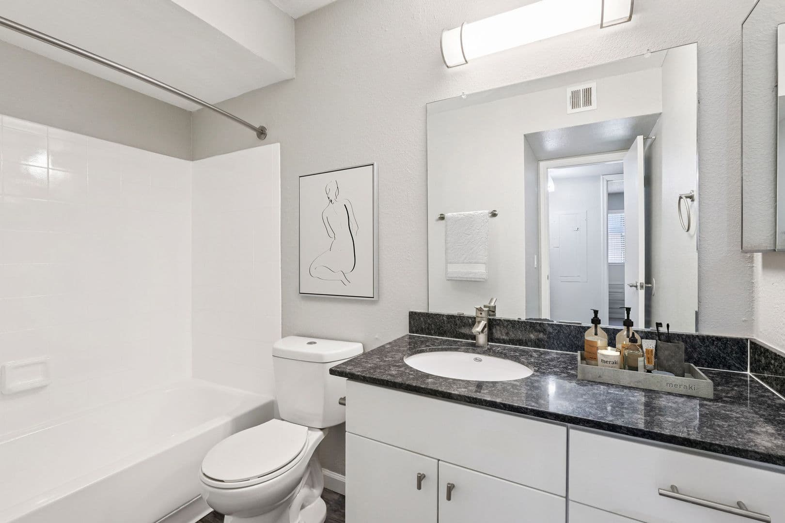 Phoenix Apartment: 4127 E Indian School Rd