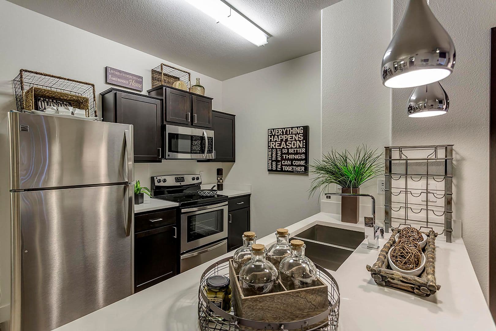 Las Vegas Apartment: 7017 S Buffalo Dr.