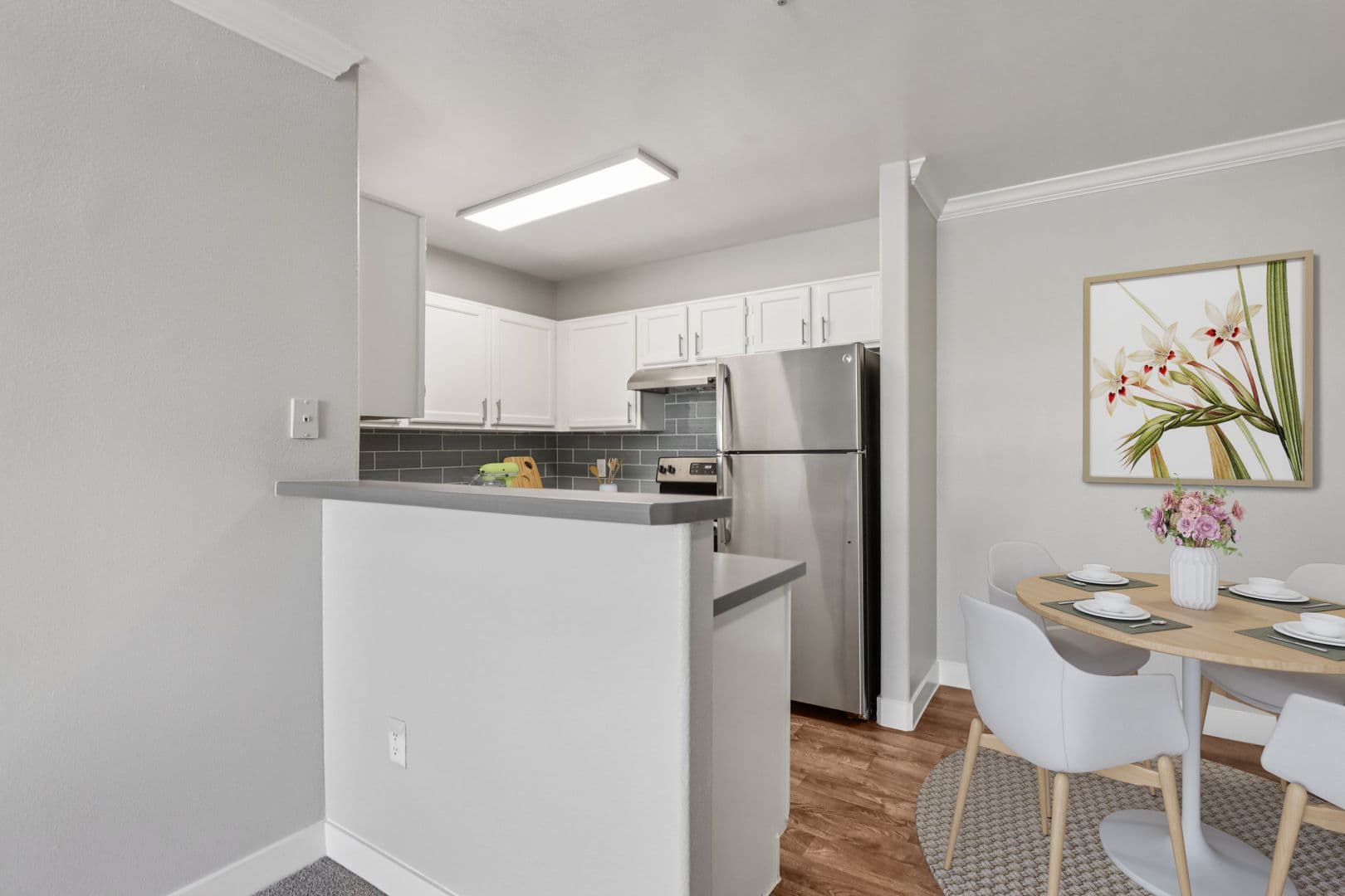 Phoenix Apartment: 15645 N 35th Ave