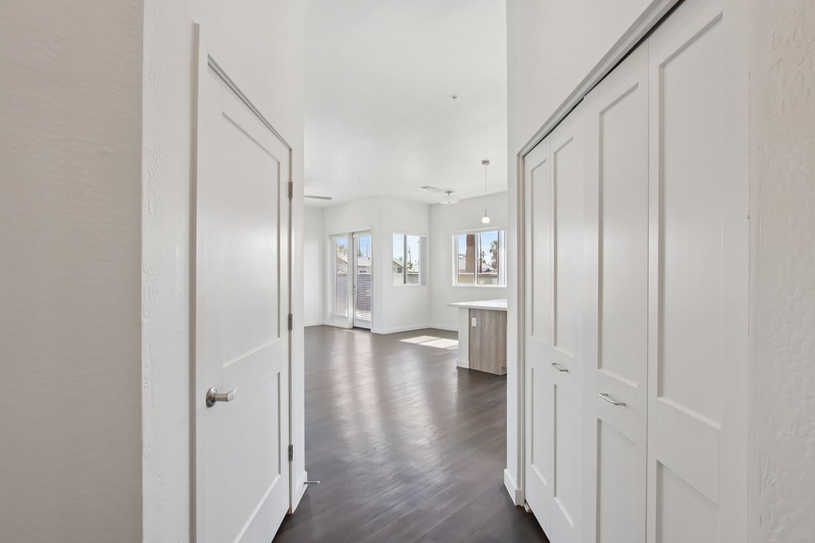 Chandler Apartment: 222 W Boston Street