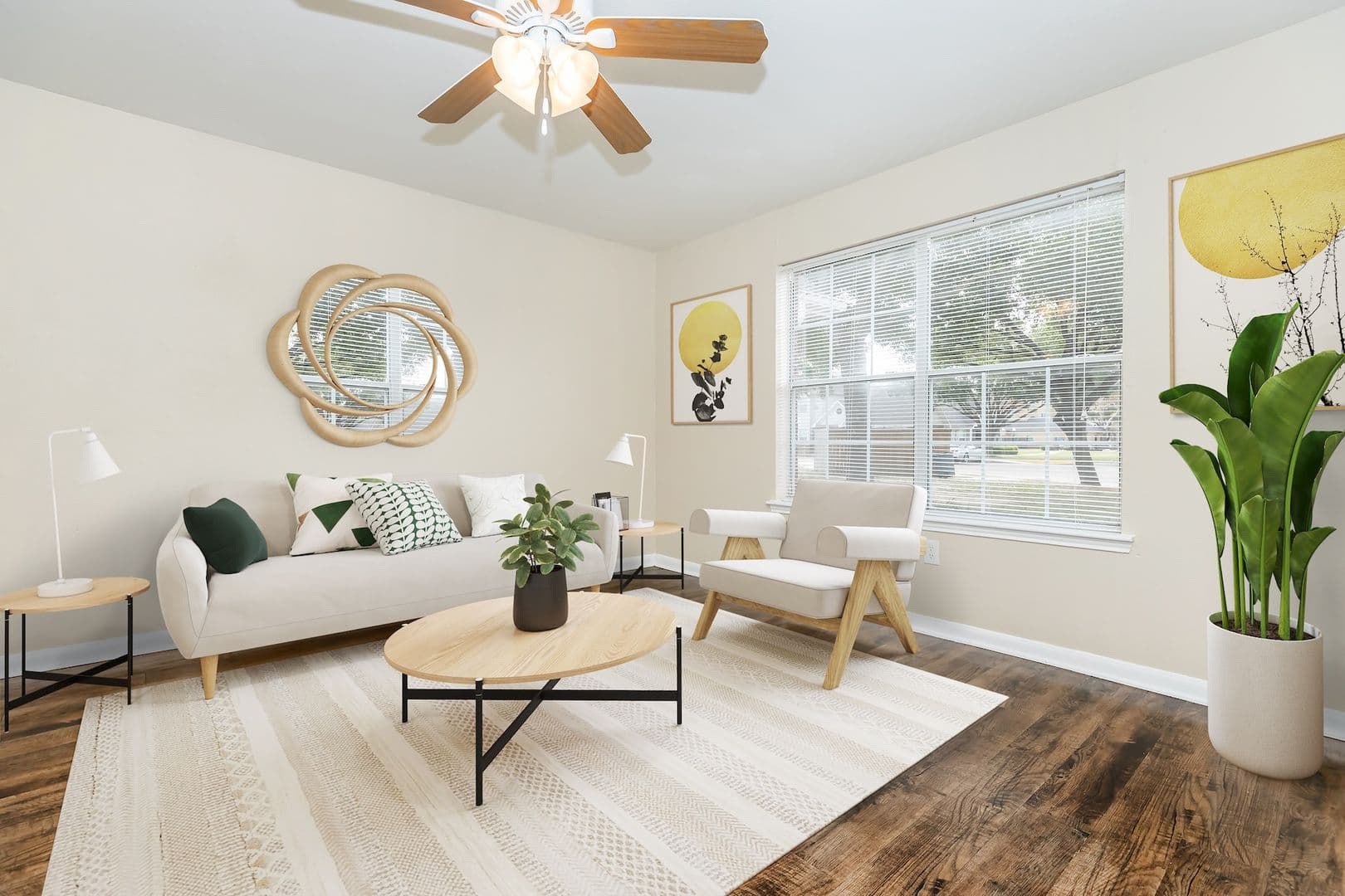 Houston Apartment: 9888 United Drive
