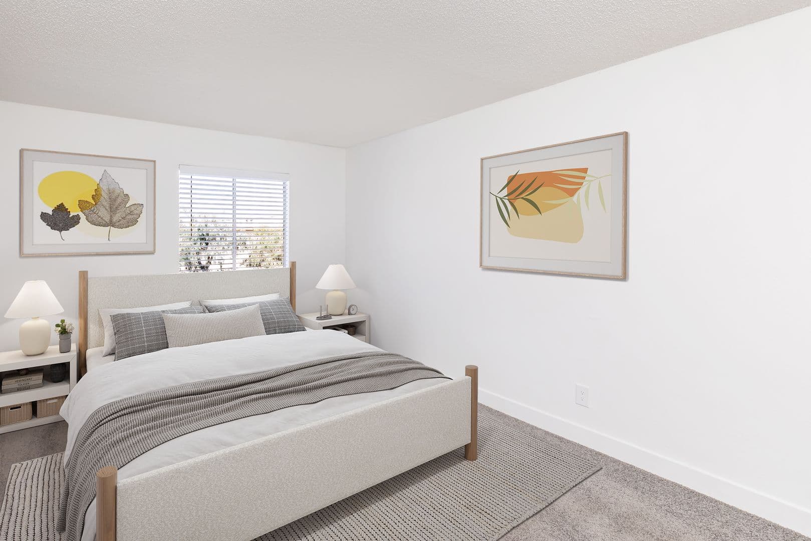 Phoenix Apartment: 40 E Sunland Ave