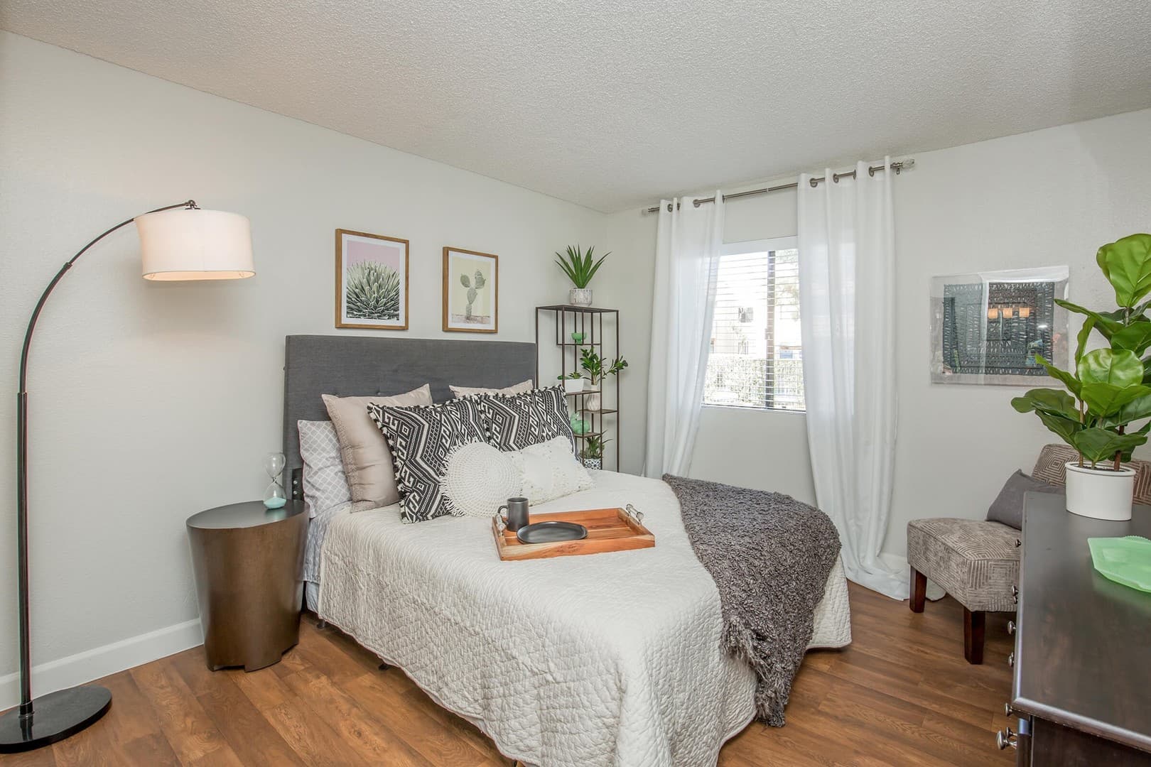 Glendale Apartment: 15050 N 59th Ave