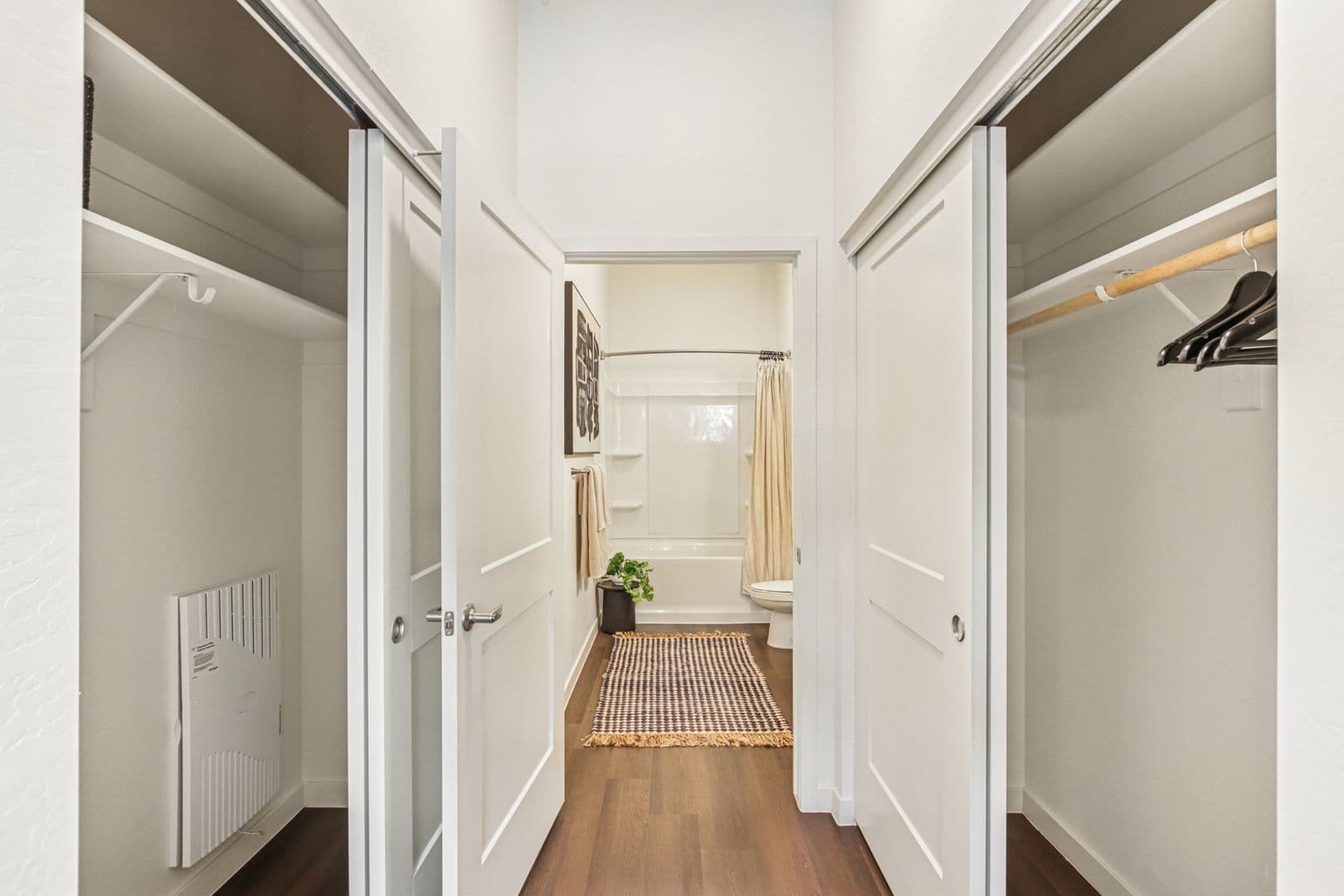 Chandler Apartment: 222 W Boston Street