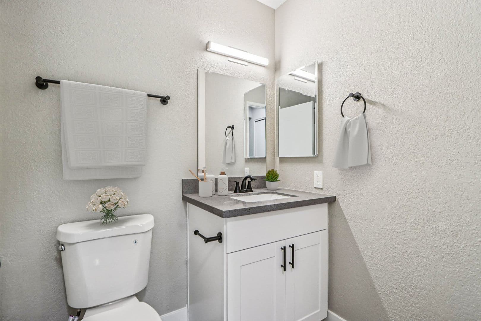 Chandler Apartment: 1750 W Boston St.