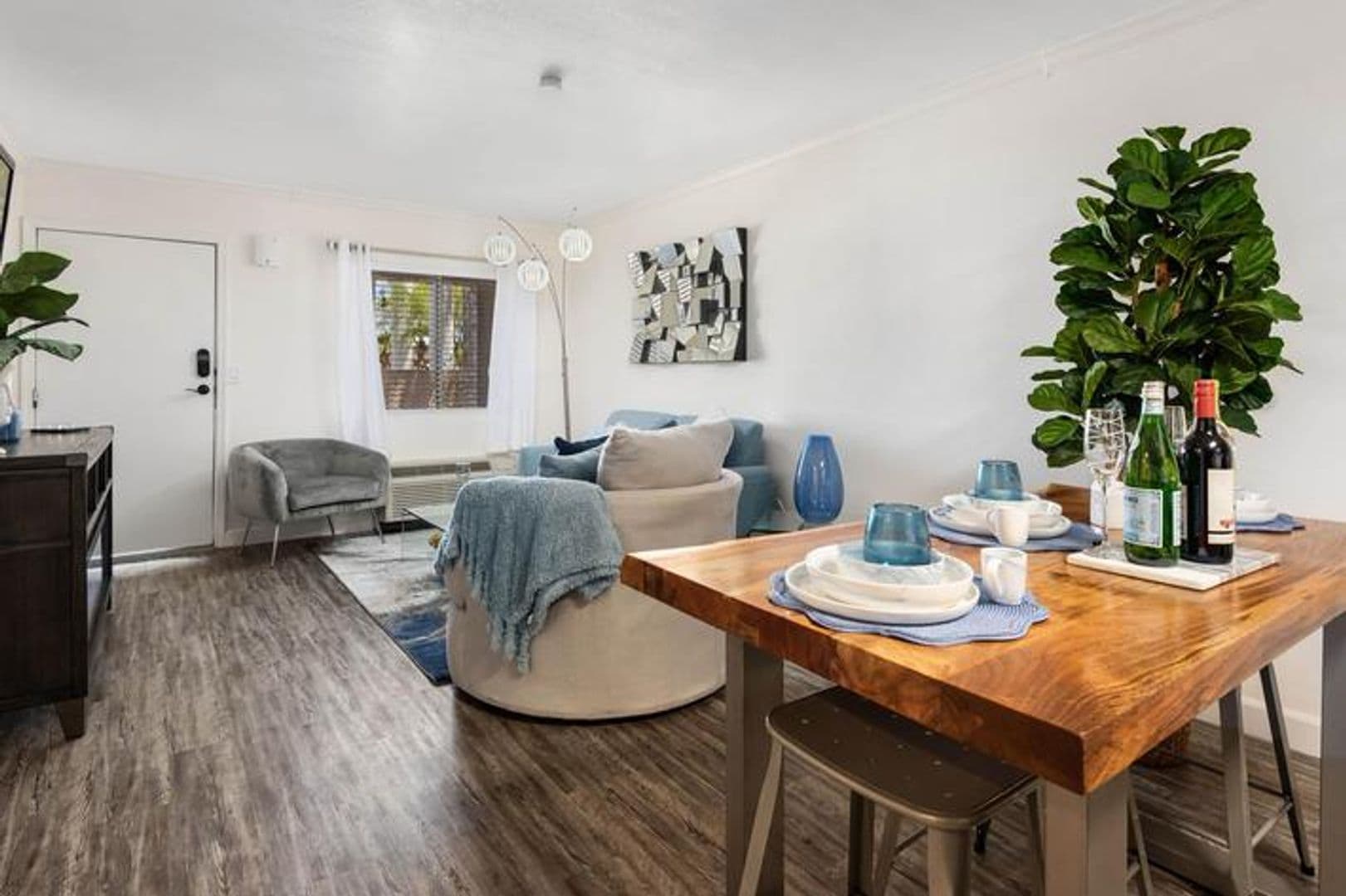 Tempe Apartment: 1651 W Baseline Rd