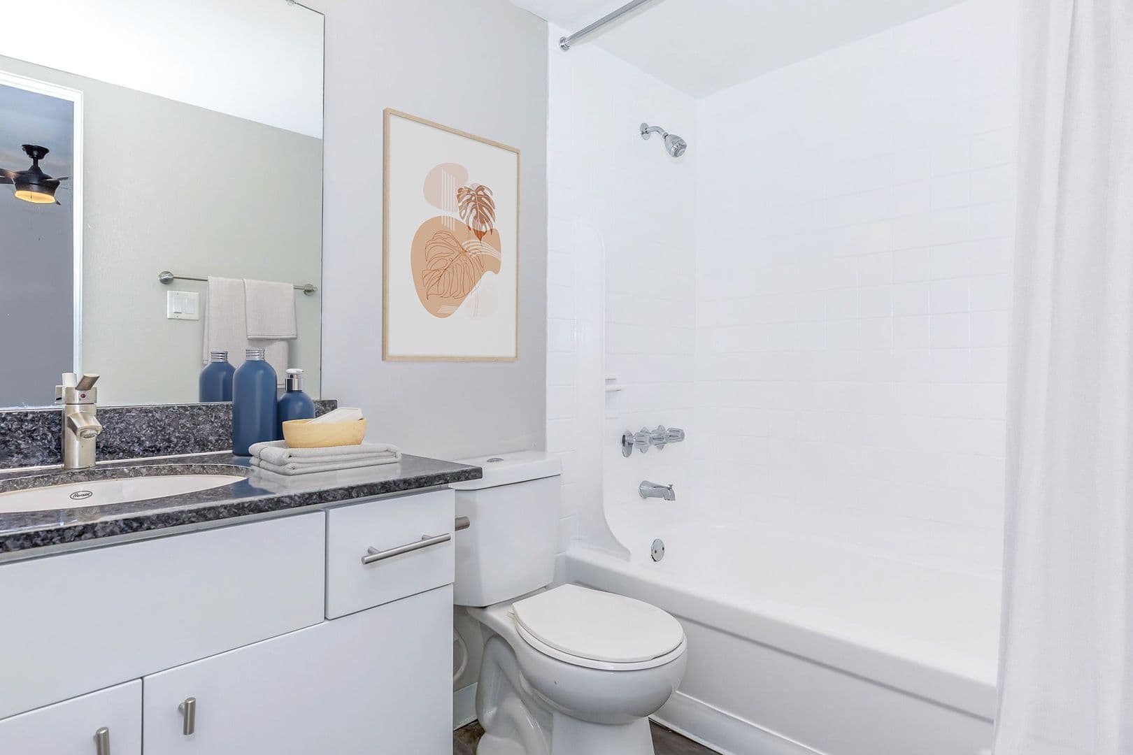 Phoenix Apartment: 4127 E Indian School Rd