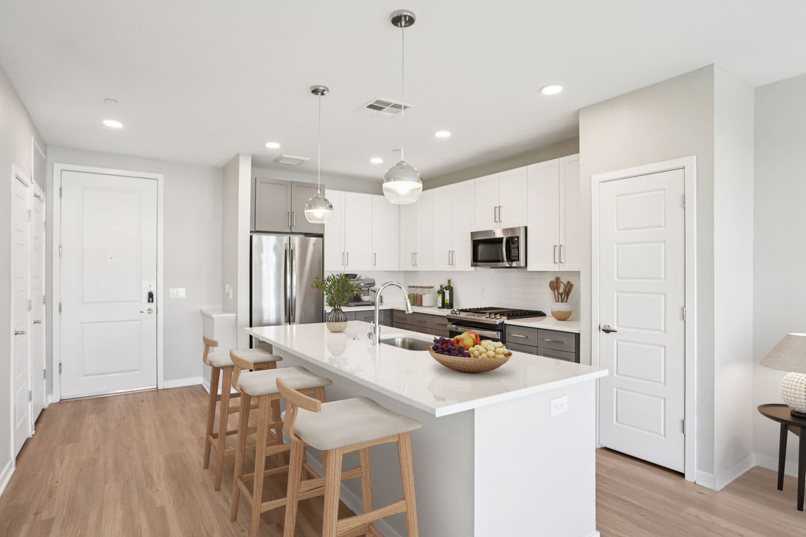 Phoenix Apartment: 777 E Stella Ln.