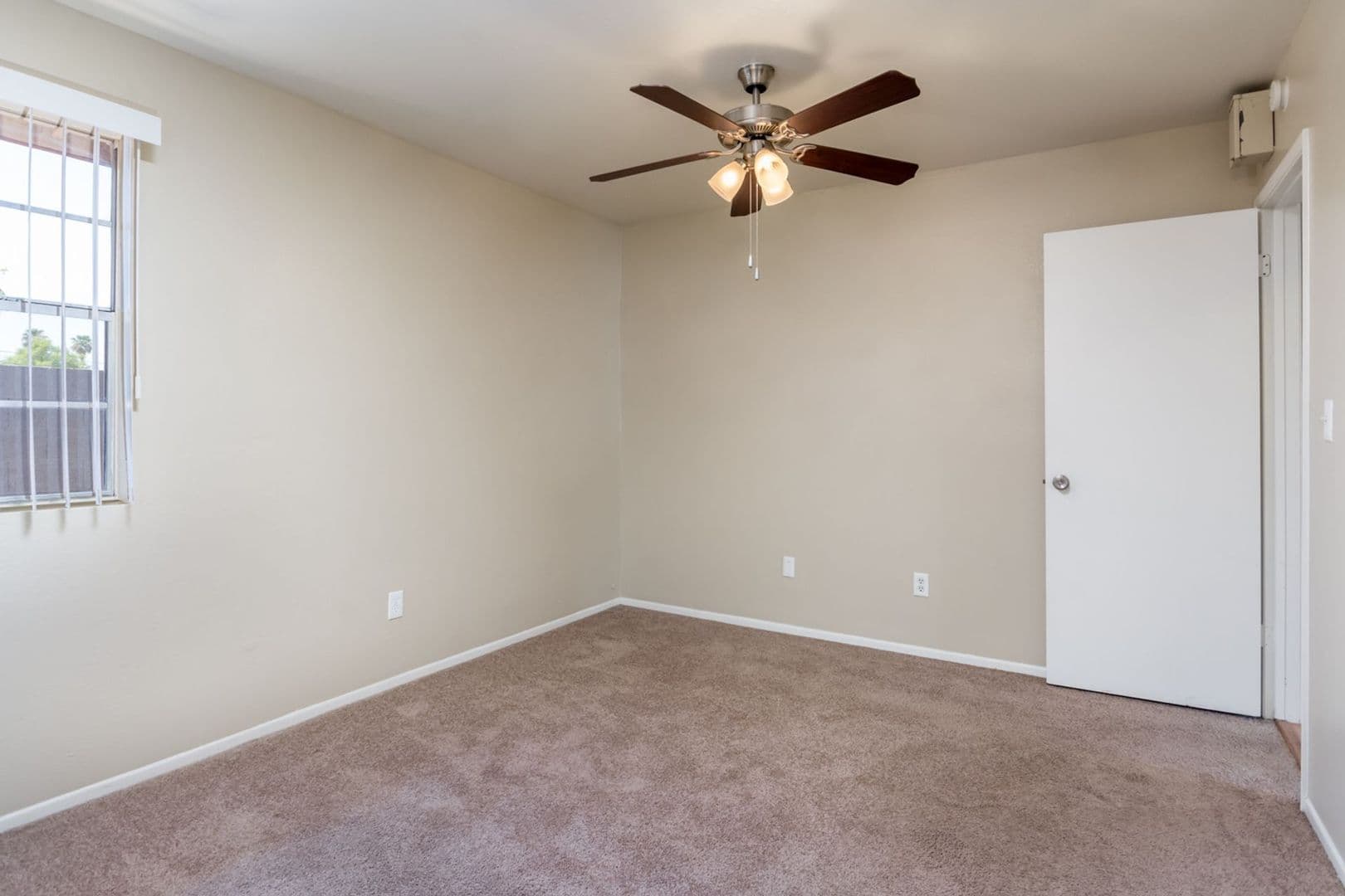 Phoenix Apartment: 4422 N 36th St.