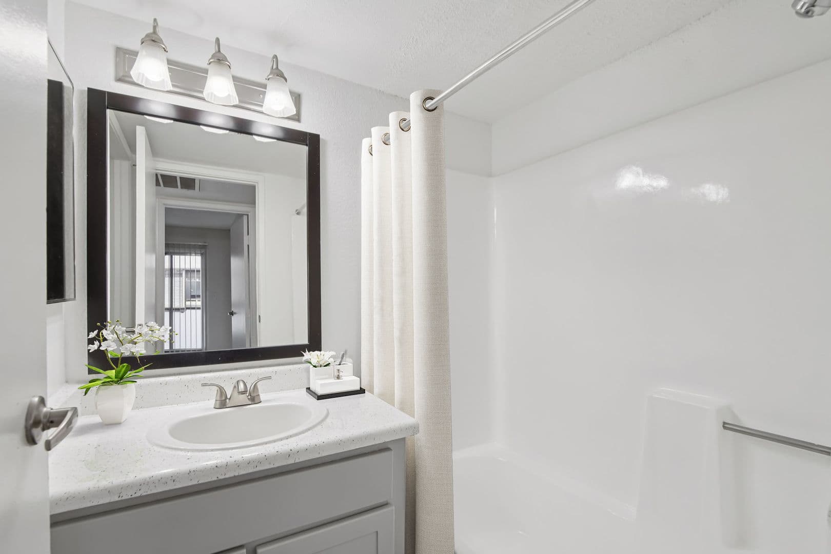 Mesa Apartment: 2343 W. MAIN St