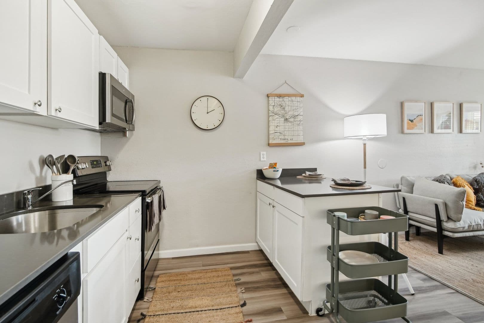 Tempe Apartment: 1532 South Price Road