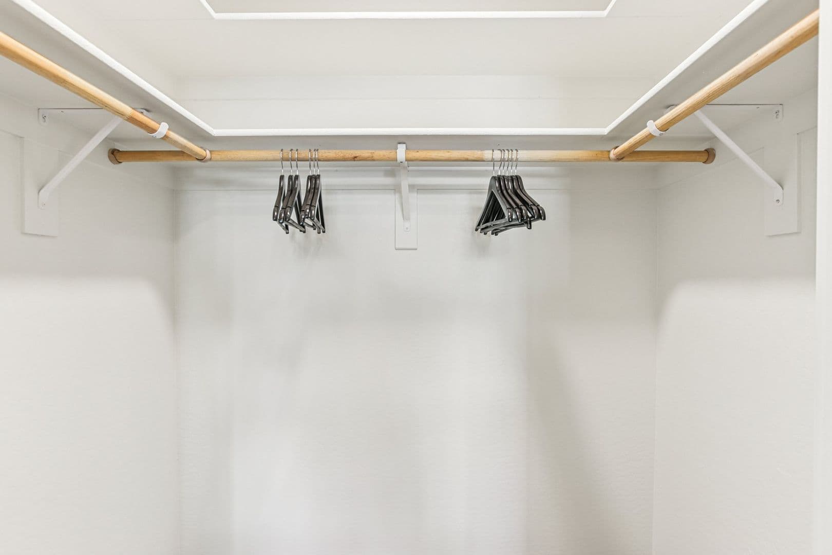 Chandler Apartment: 222 W Boston Street