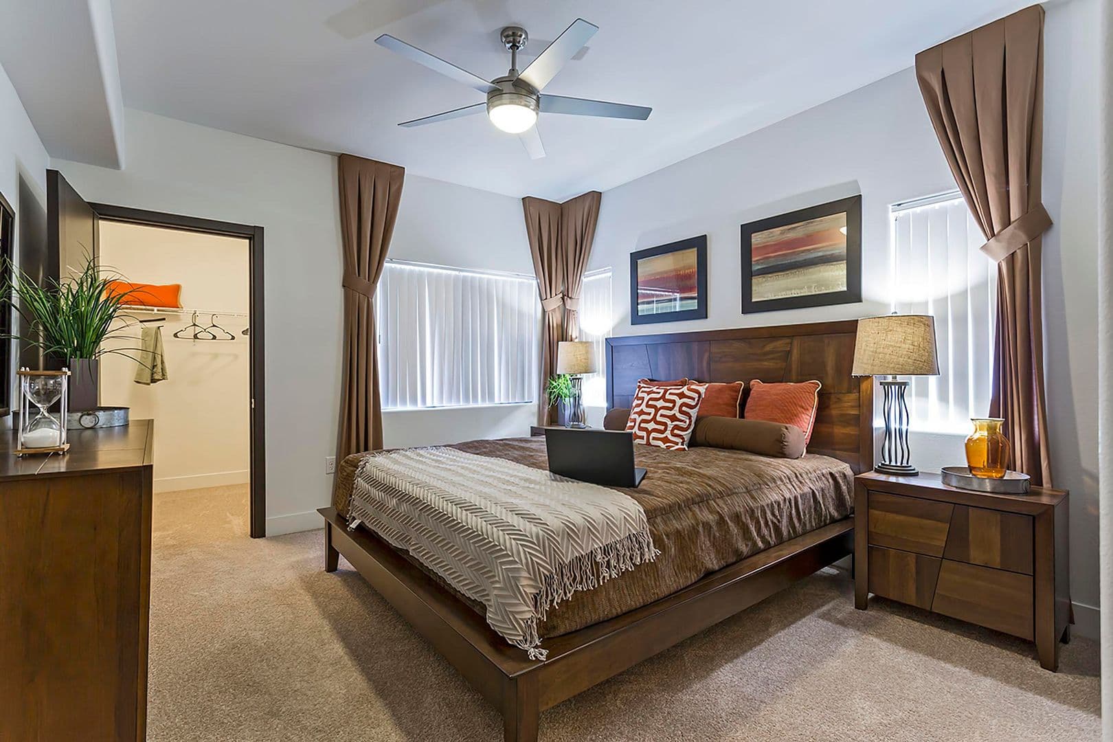 Las Vegas Apartment: 7017 S Buffalo Dr.