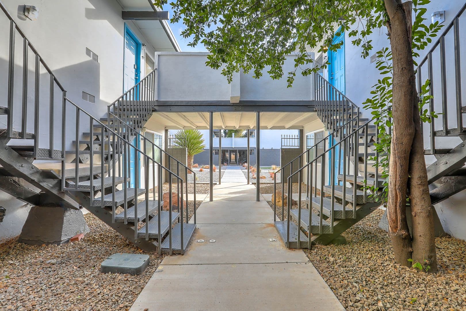 Albuquerque Apartment: 1020 Valencia Drive SE