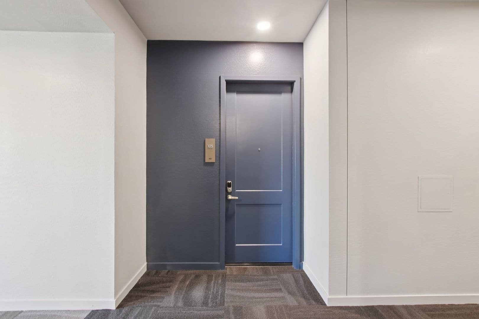 Chandler Apartment: 222 W Boston Street