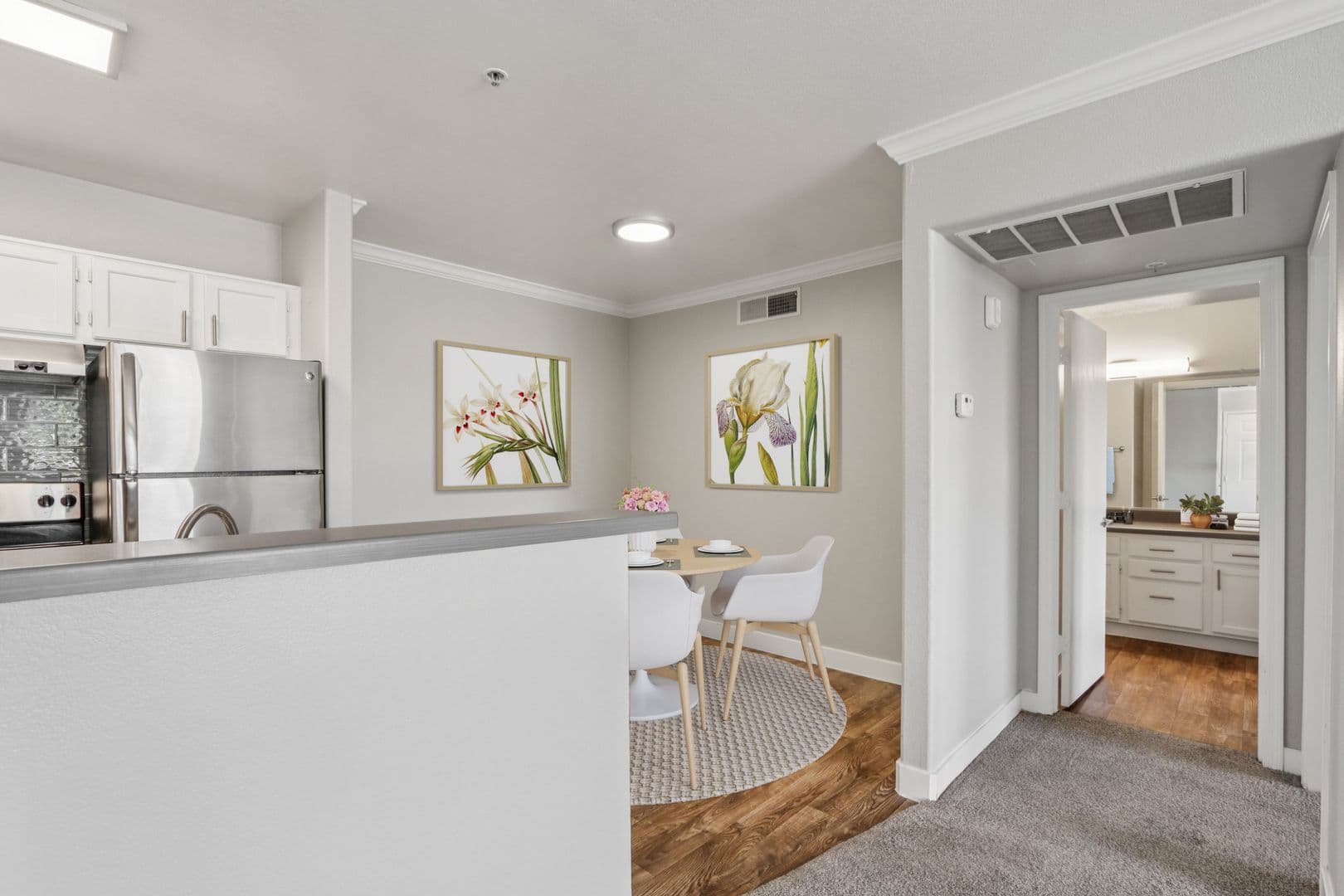 Phoenix Apartment: 15645 N 35th Ave