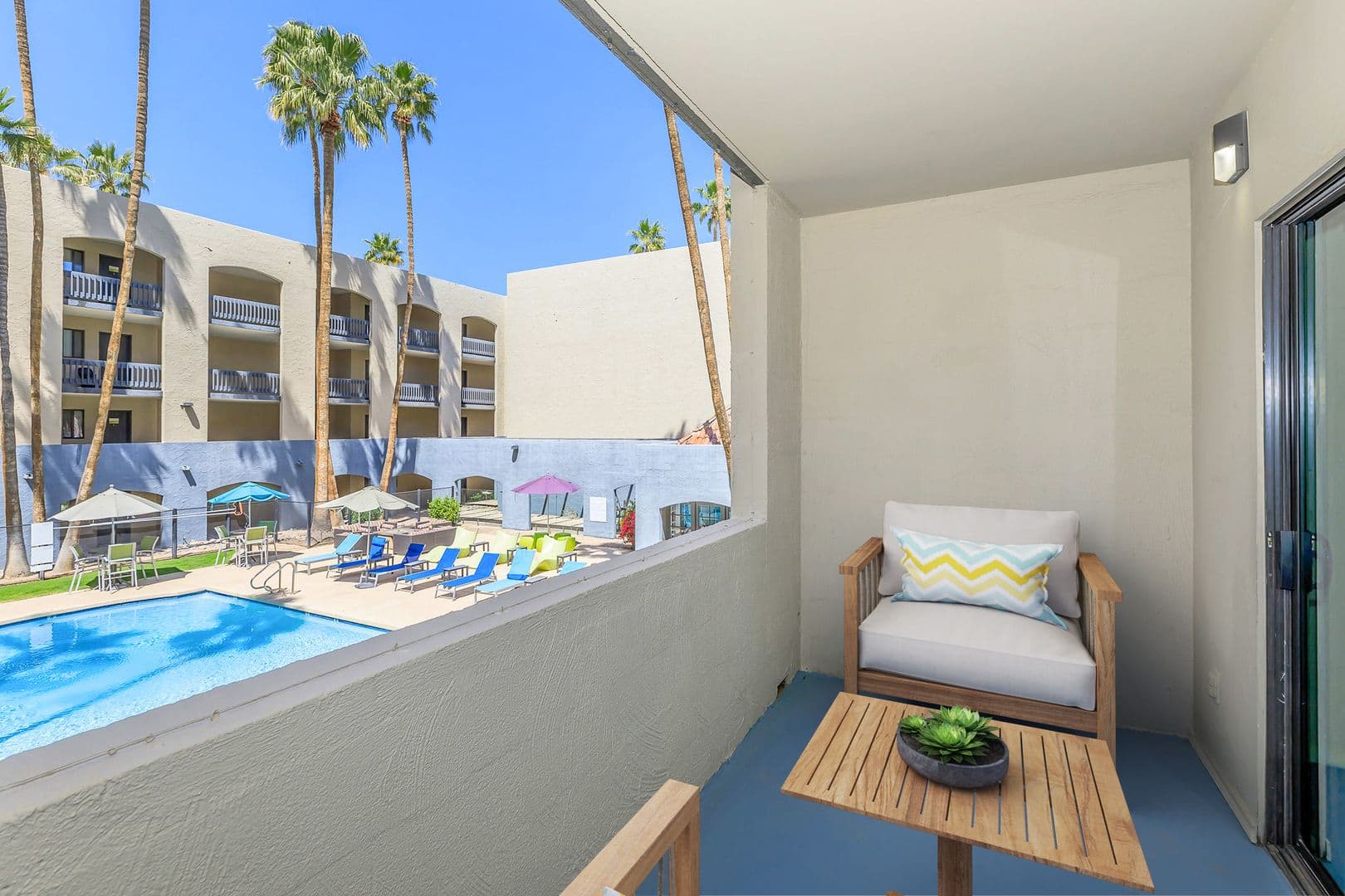 Phoenix Apartment: 4127 E Indian School Rd