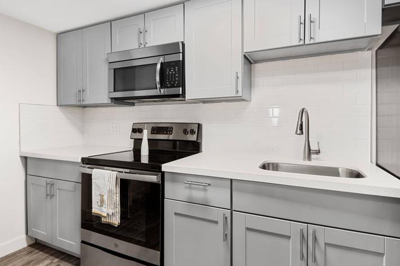 Tempe Apartment: 1651 W Baseline Rd